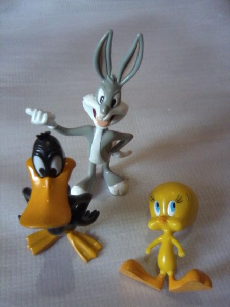 Bonecos Looney Tunes